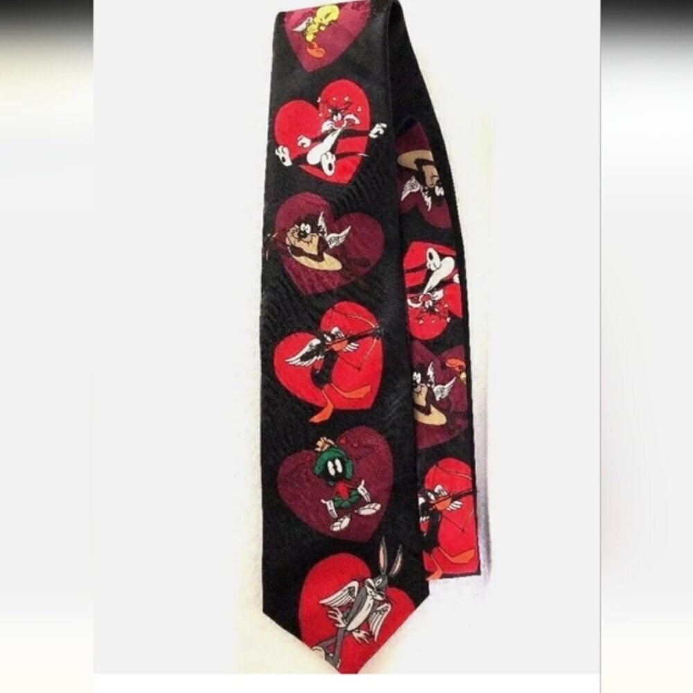 Looney Tunes Necktie Valentine's Day Hearts tie Bugs,Tweety, Marvin Taz, Daffy
